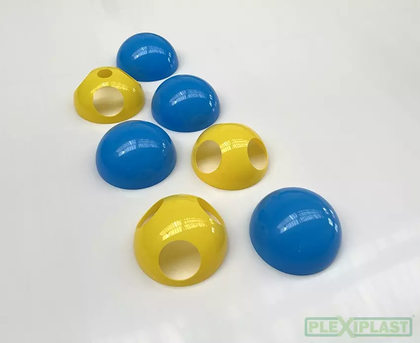Plastisc - hemispherical plexiglass