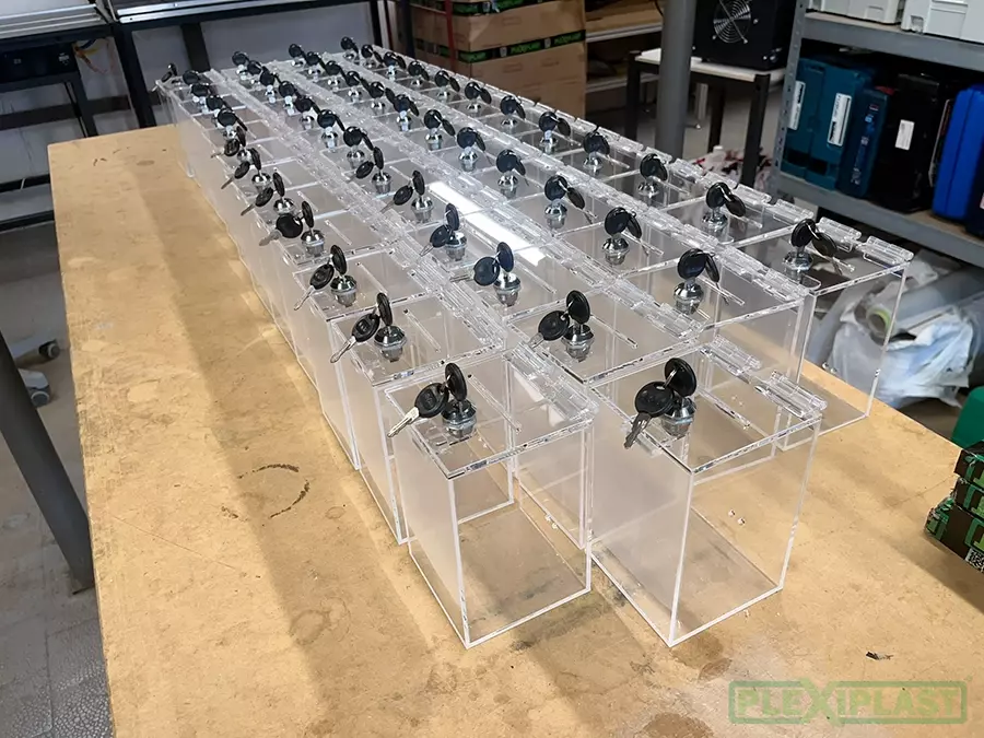 Clear cash boxes