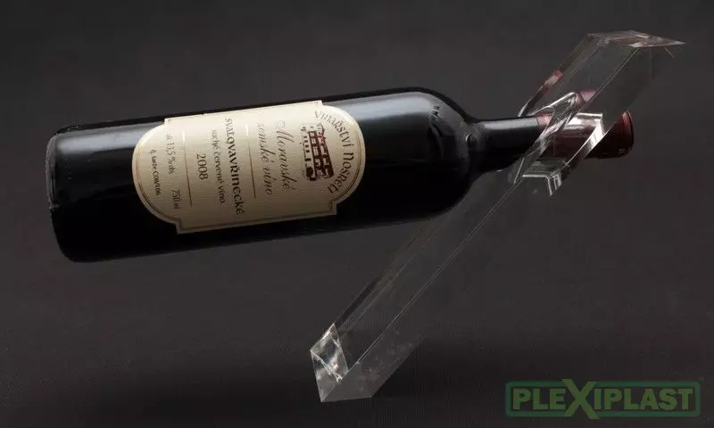 Design wine bottle stand