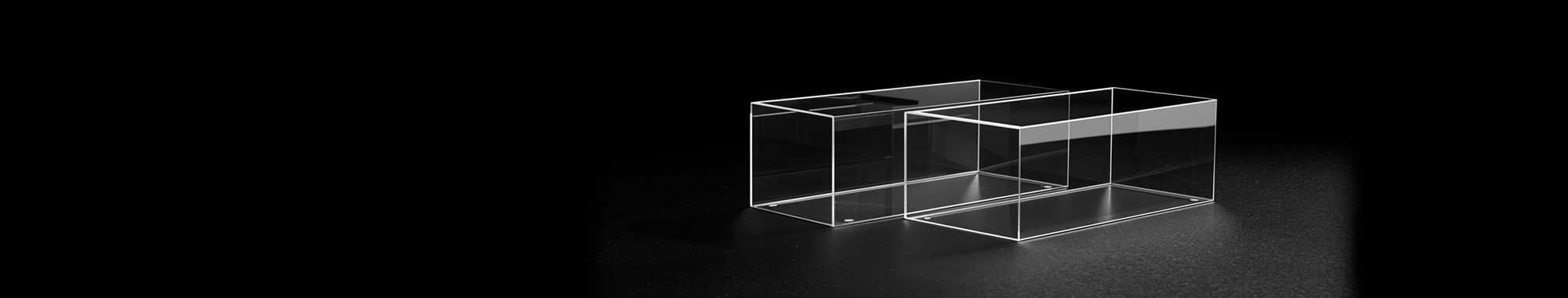 Výstavní a protiprachové kryty