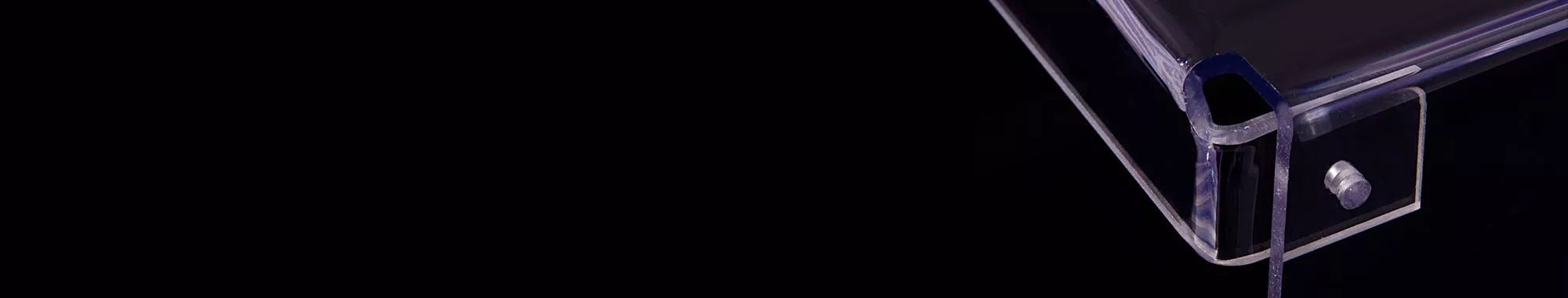 Ohýbání a tváření plastů