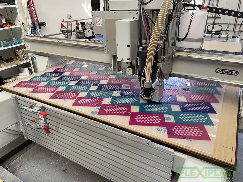 Frézování potisklých desek