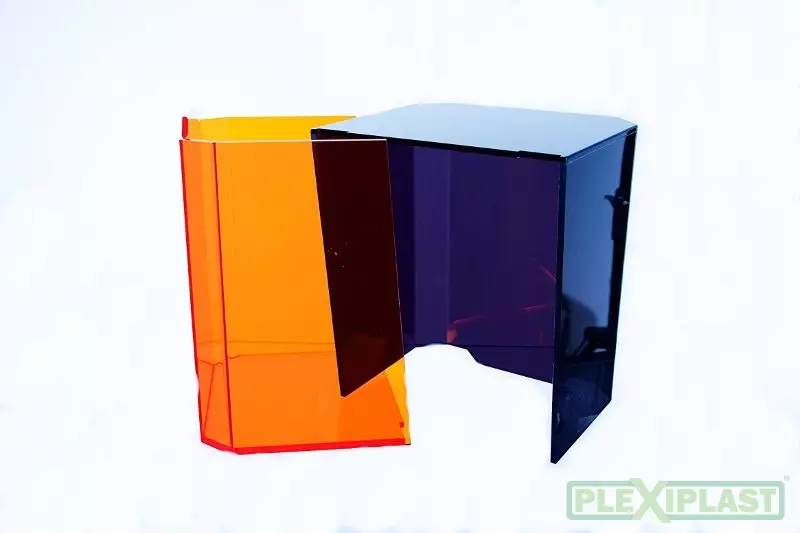 Glued covers, plexiglass