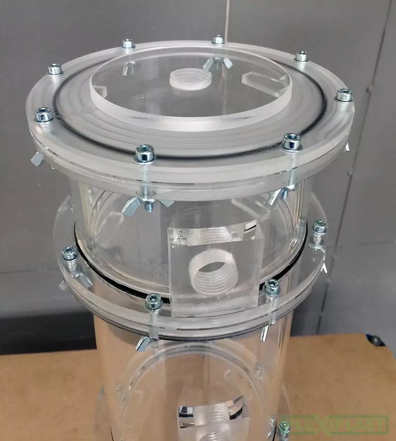 Ukázka výrobku z plexisklové trubky